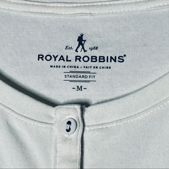 🆕 Royal Robbins White Tee - Medium - Picture 2 of 5
